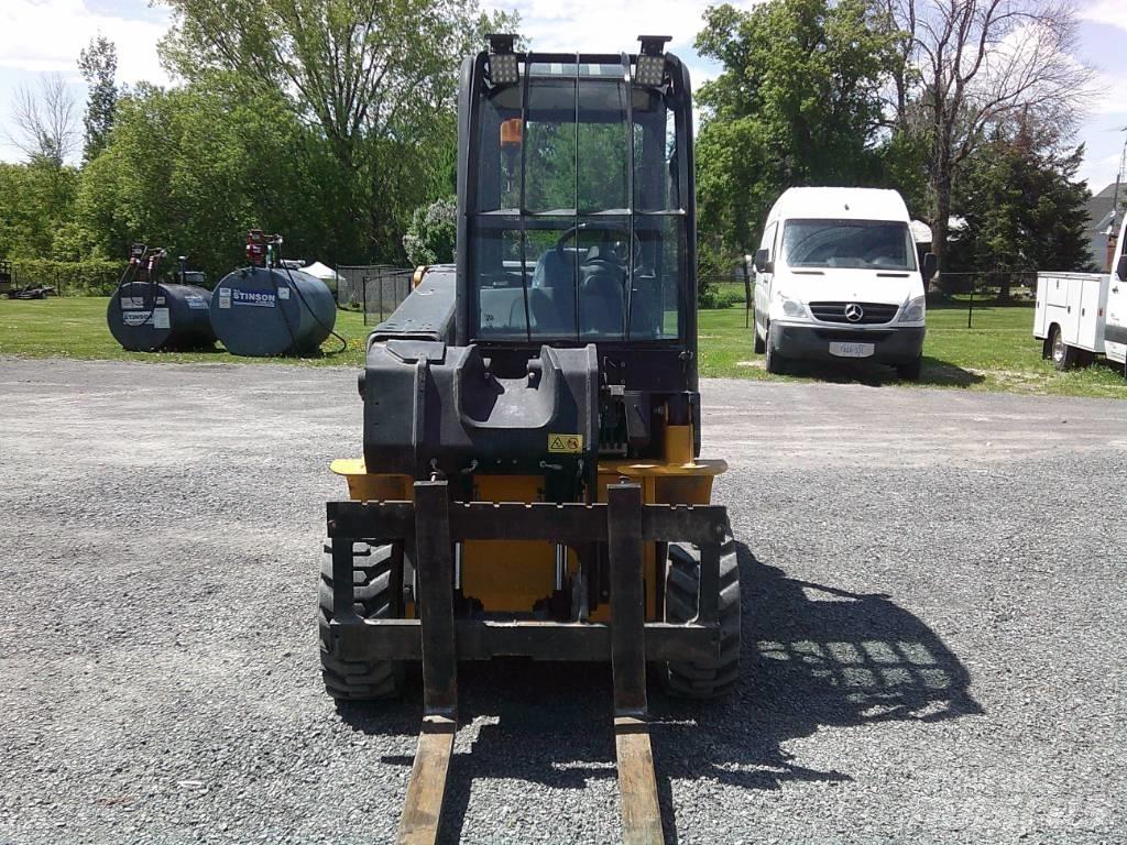JCB 35 D Visureigiai krautuvai