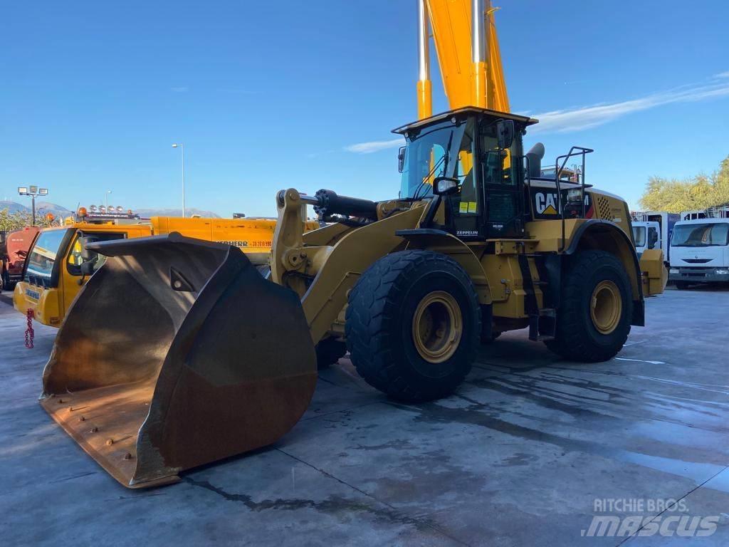 CAT 972M XE Naudoti ratiniai krautuvai