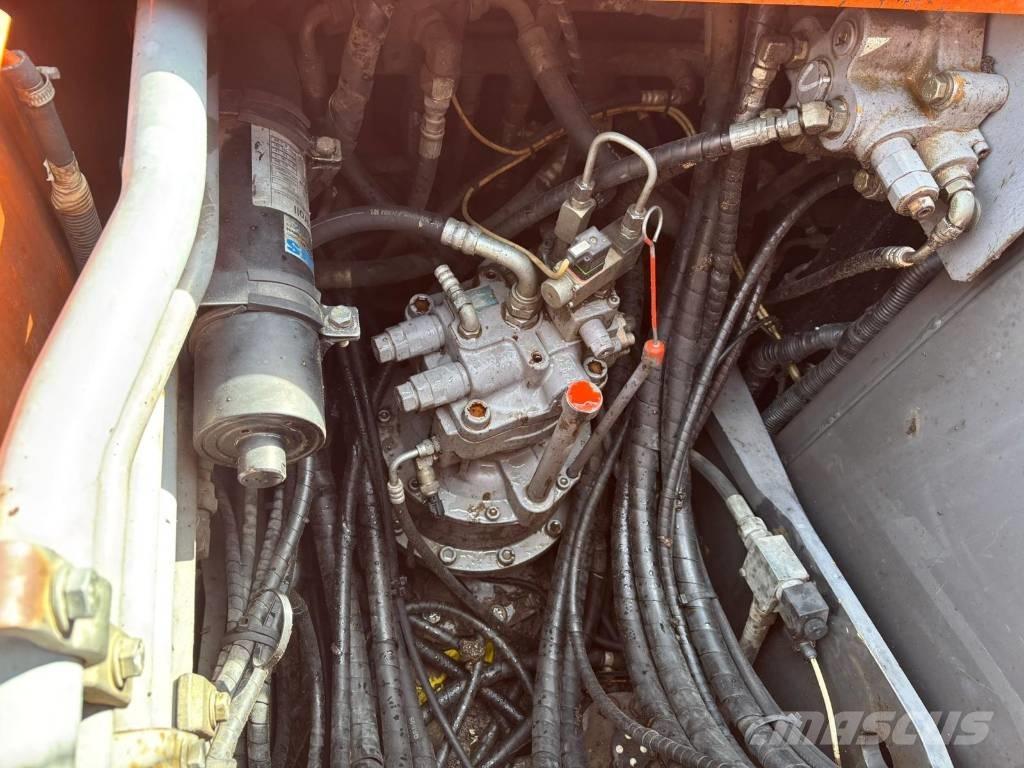 Hitachi ZX 170 W-3 Ratiniai ekskavatoriai