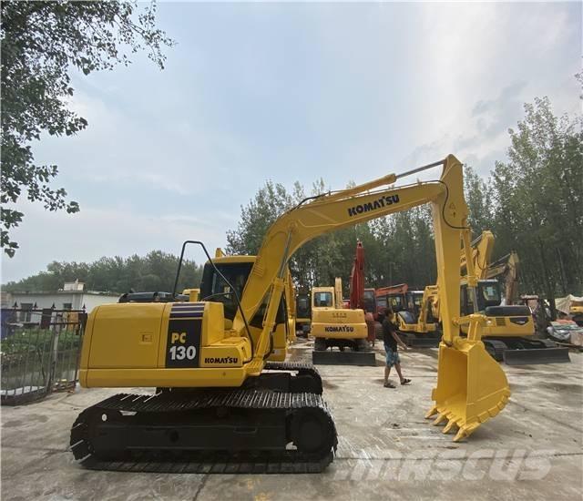 Komatsu PC130 Vikšriniai ekskavatoriai