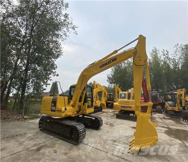 Komatsu PC130 Vikšriniai ekskavatoriai