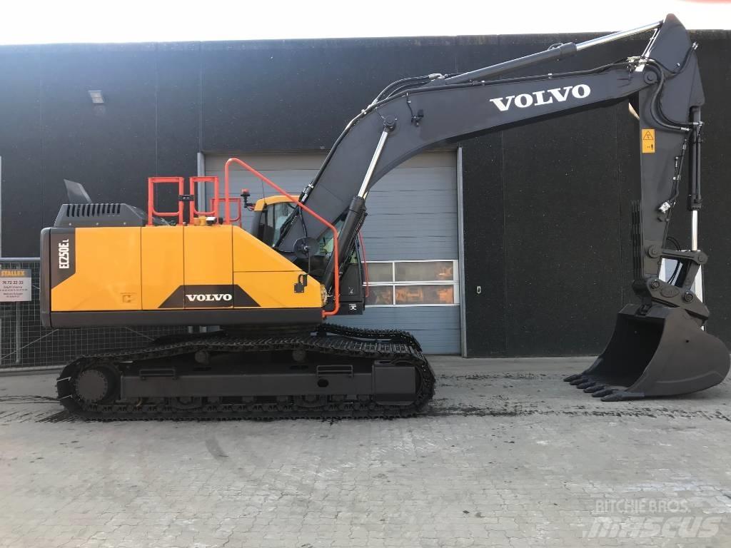 Volvo EC250E L Vikšriniai ekskavatoriai