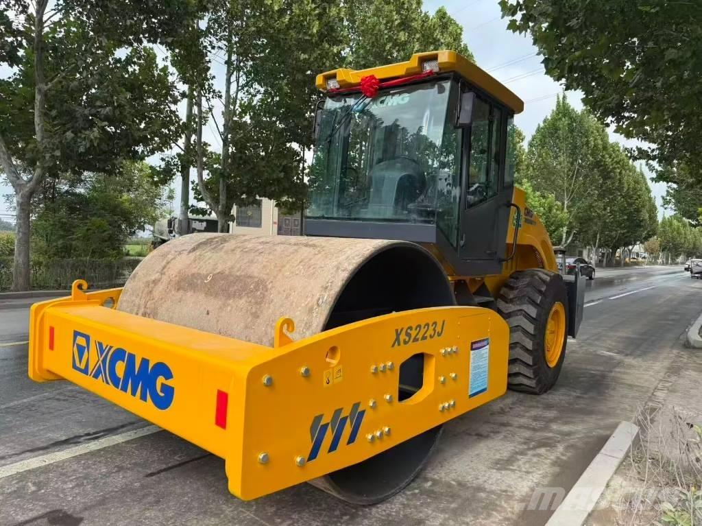 XCMG XS 223 J Vieno būgno volai