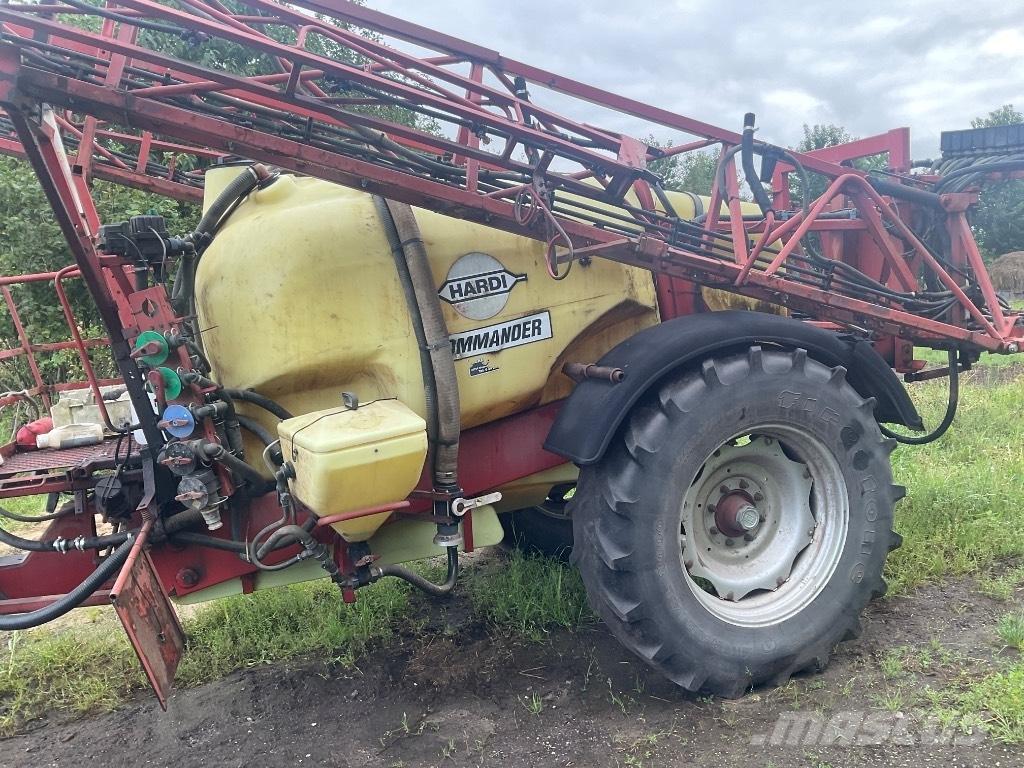 Hardi Comander Prikabinami purkštuvai