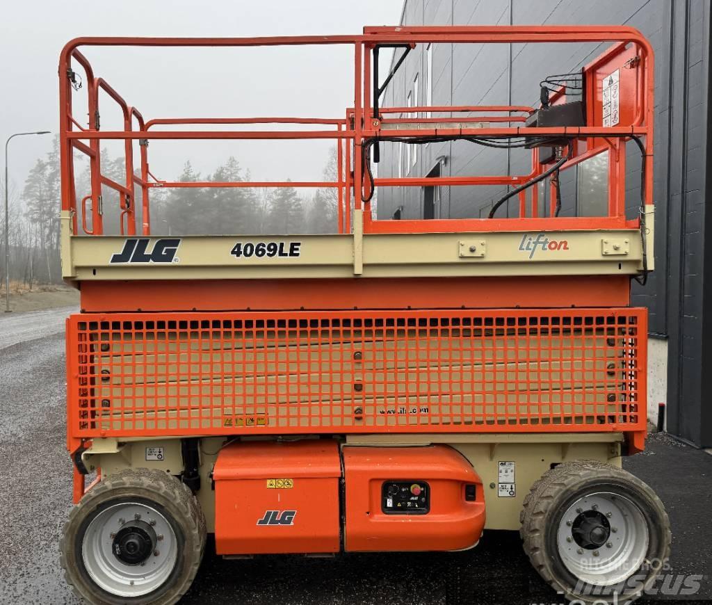 JLG 4069 LE Žirkliniai keltuvai