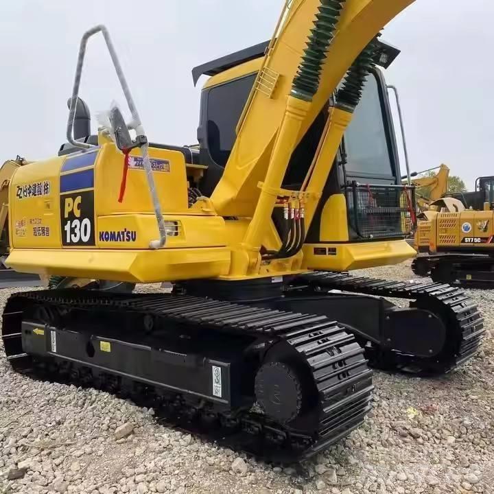 Komatsu PC130 Vikšriniai ekskavatoriai