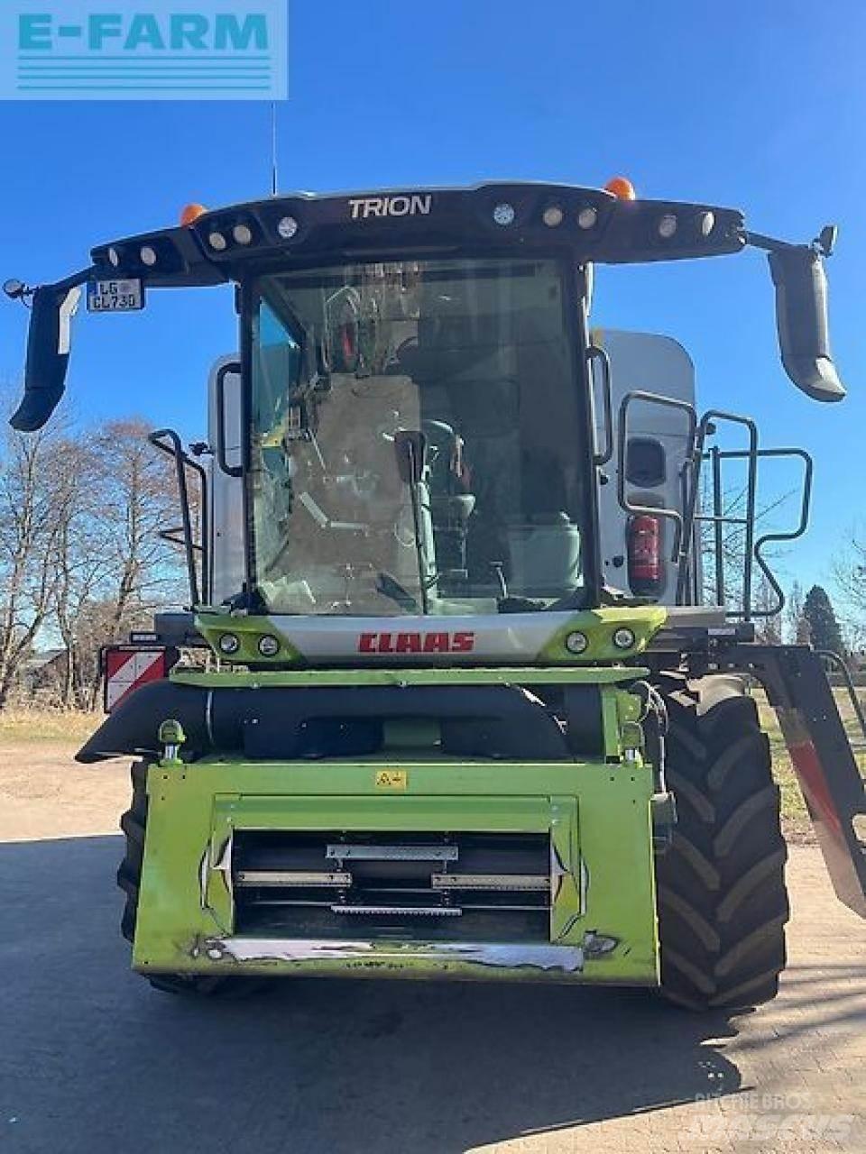 CLAAS trion 730 Derliaus nuėmimo kombainai