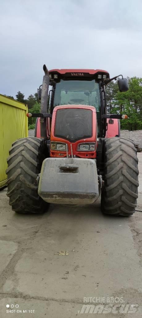 Valtra S 322 Traktoriai