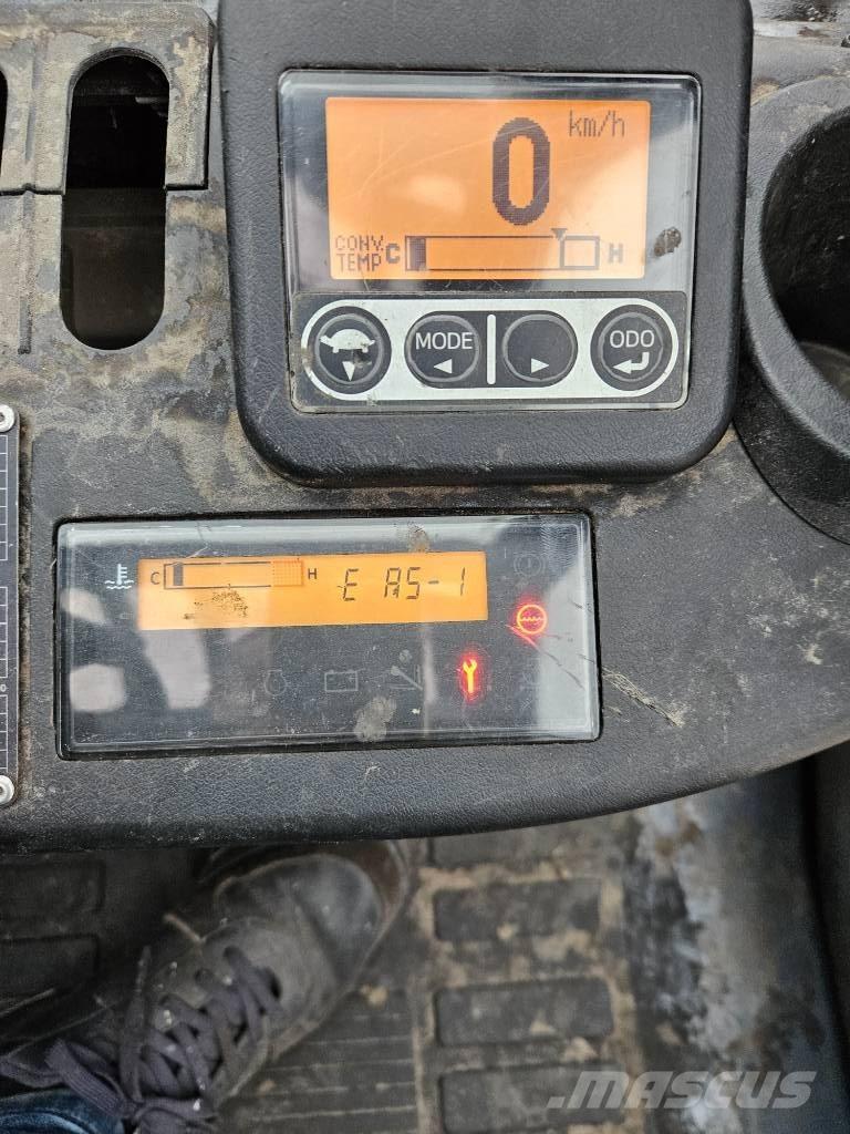 Toyota 8 FGF 20 LPG (dujiniai) krautuvai