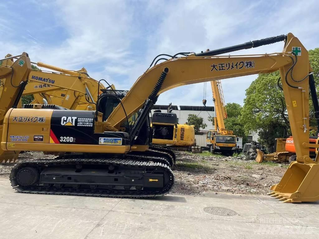 CAT 320 D2 Vikšriniai ekskavatoriai