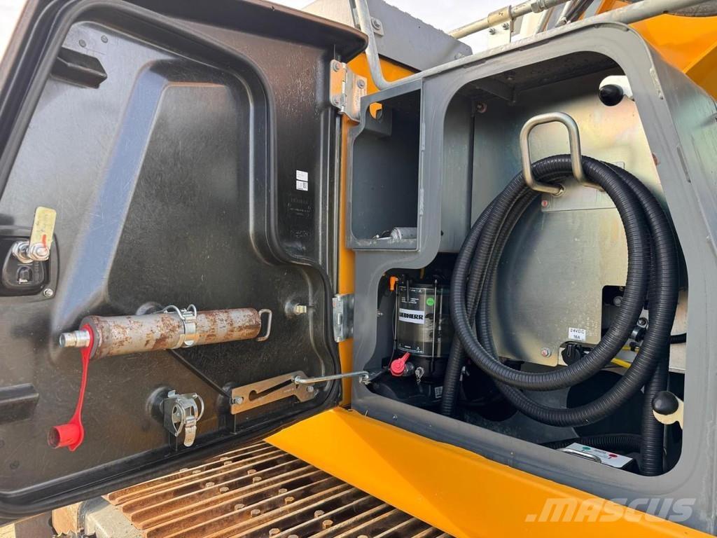 Liebherr R922 LC Vikšriniai ekskavatoriai