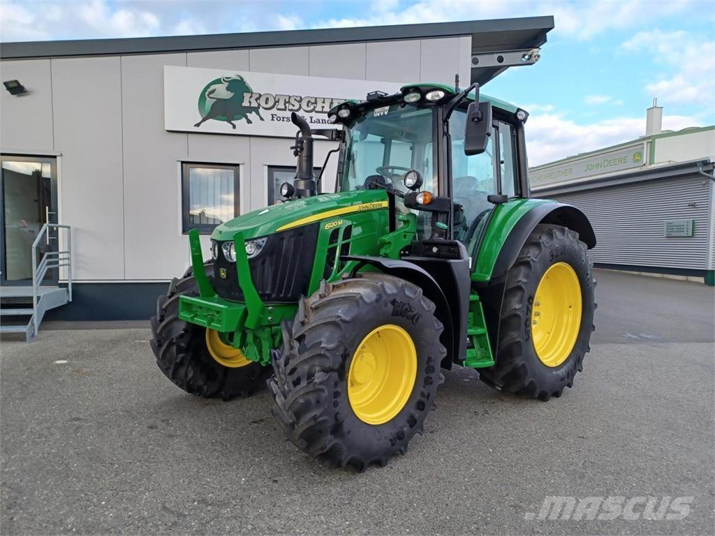 John Deere 6120M Traktoriai