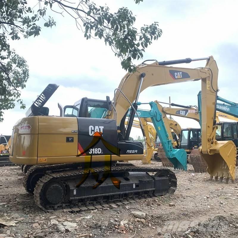 CAT 318 D Vikšriniai ekskavatoriai