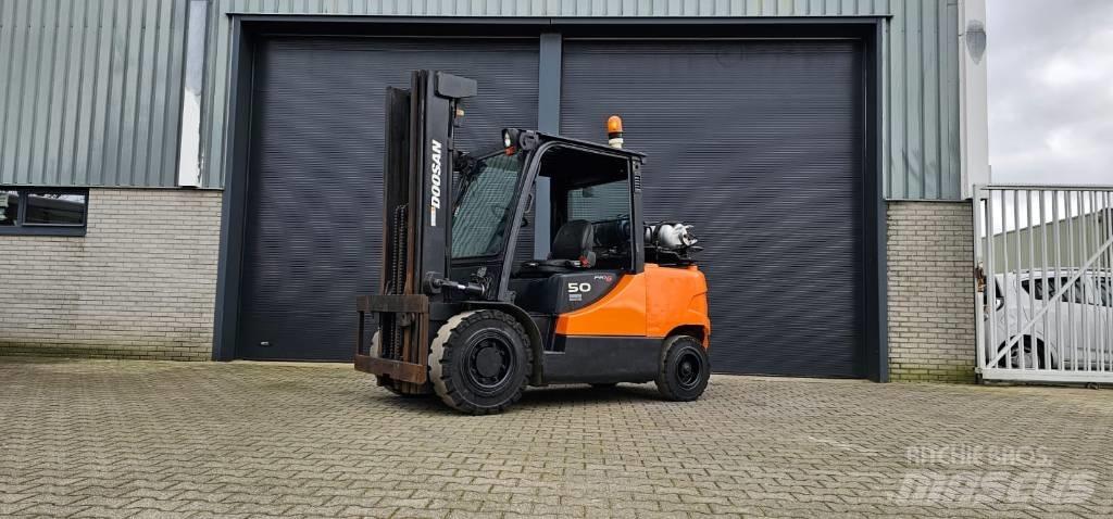 Doosan G50SC-5 LPG (dujiniai) krautuvai