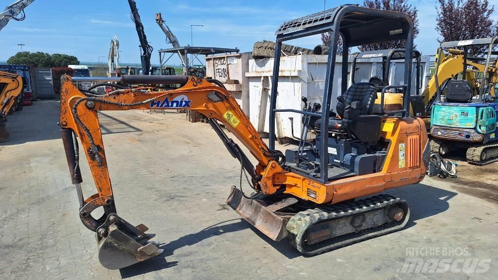 Hanix H15B-2 Mini ekskavatoriai < 7 t