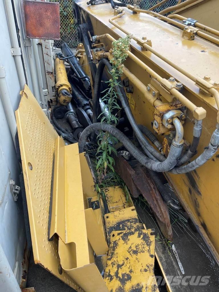 CAT 328 D LCR Vikšriniai ekskavatoriai