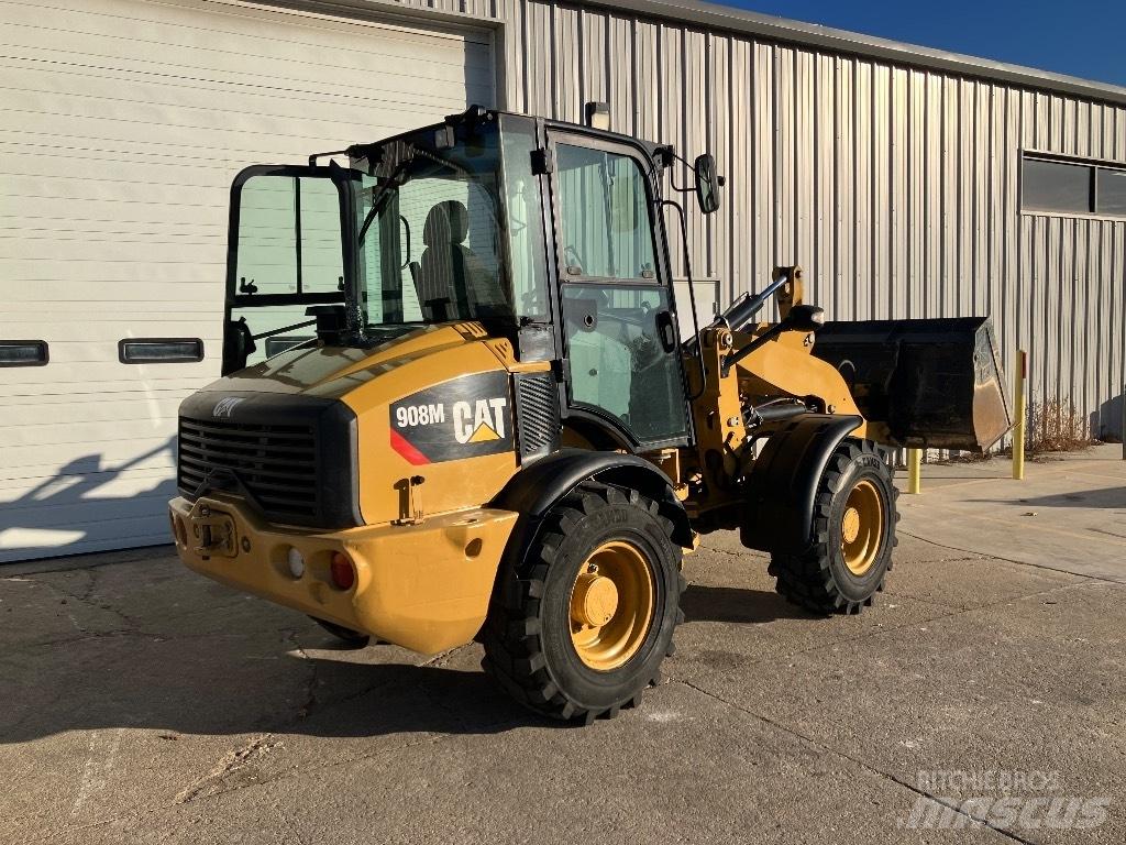 CAT 908m Naudoti ratiniai krautuvai