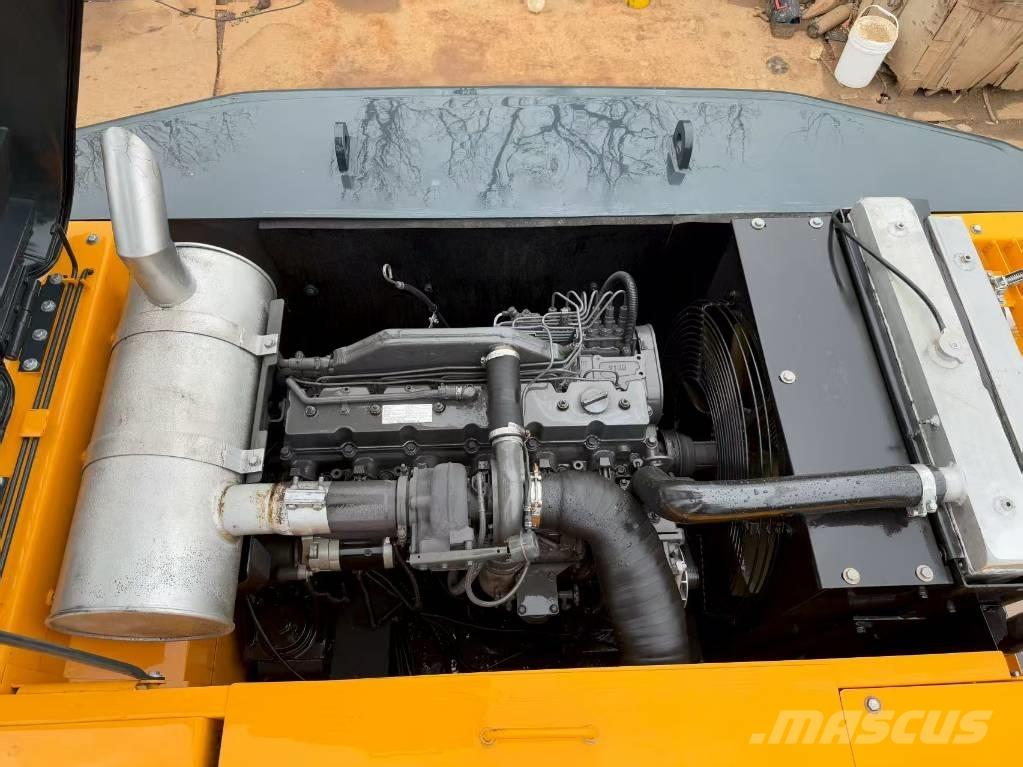 Hyundai 305-9t Vikšriniai ekskavatoriai