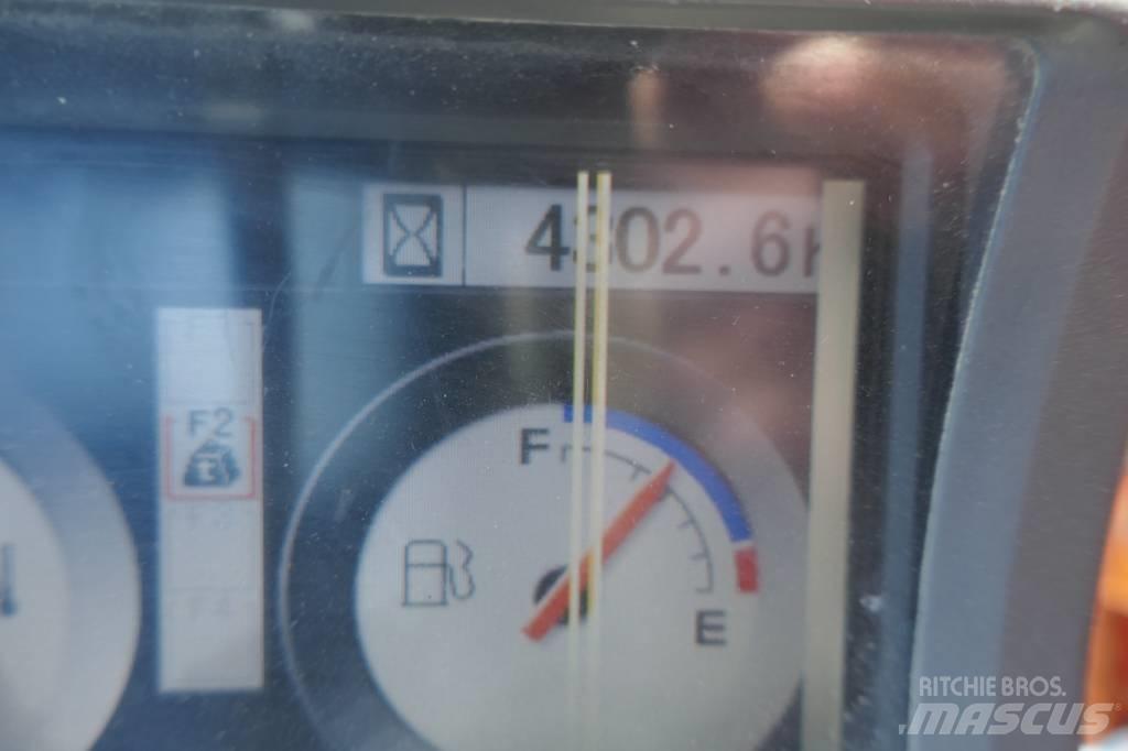 Hitachi ZX75US-3 Vikšriniai ekskavatoriai