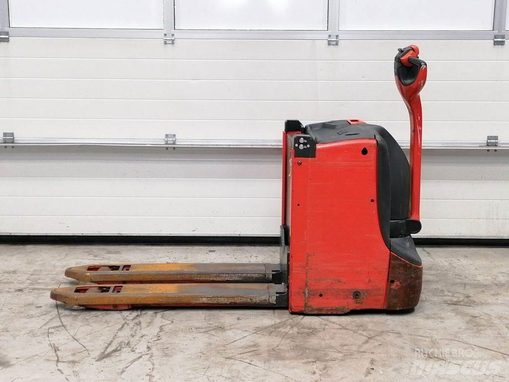 Linde T16L Mažų aukščių keltuvai