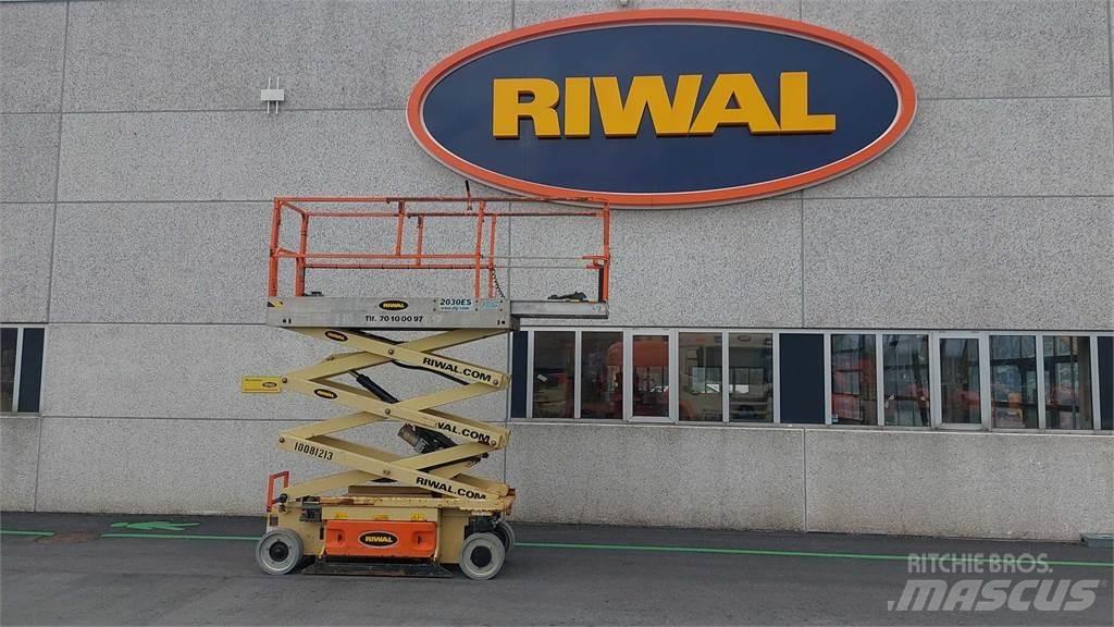 JLG 2030ES Žirkliniai keltuvai