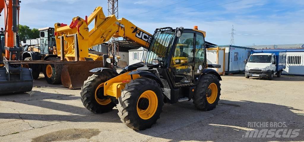 JCB 531-70 Teleskopiniai krautuvai