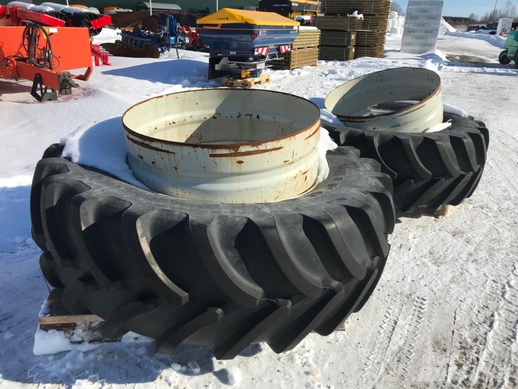 Firestone 620/70R42 Padangos, ratai ir ratlankiai