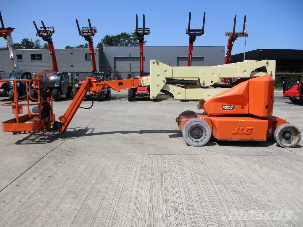JLG E 400 AJPN (146) Kompaktiškas savaeigis strėlinis keltuvas