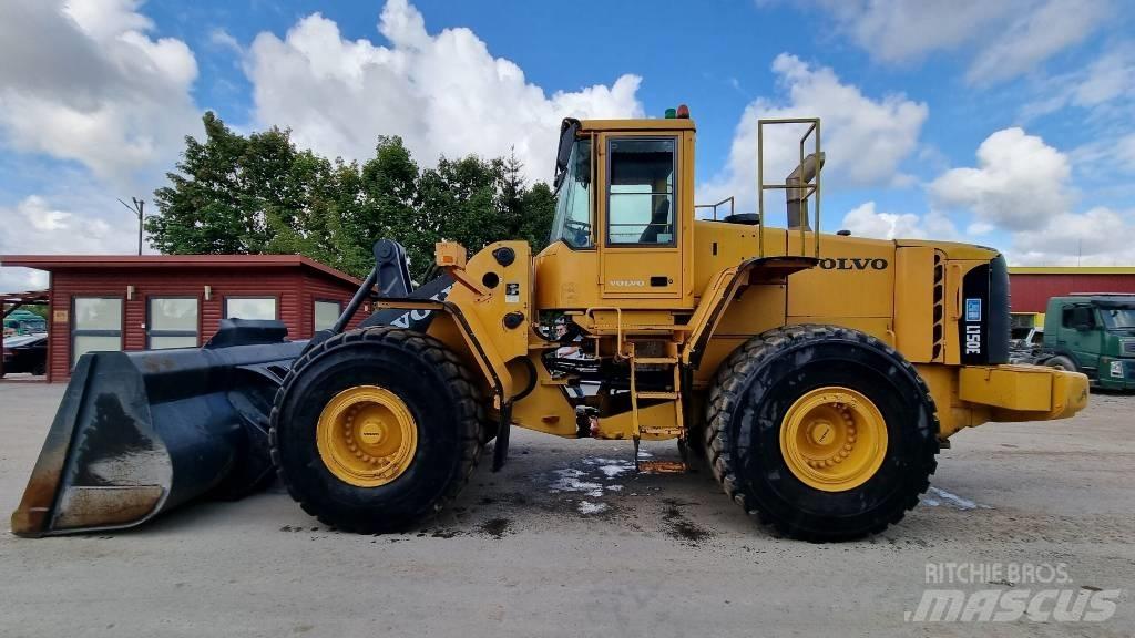 Volvo L 150 E Naudoti ratiniai krautuvai