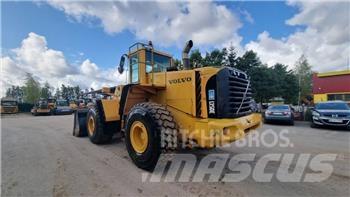 Volvo L 150 E Naudoti ratiniai krautuvai