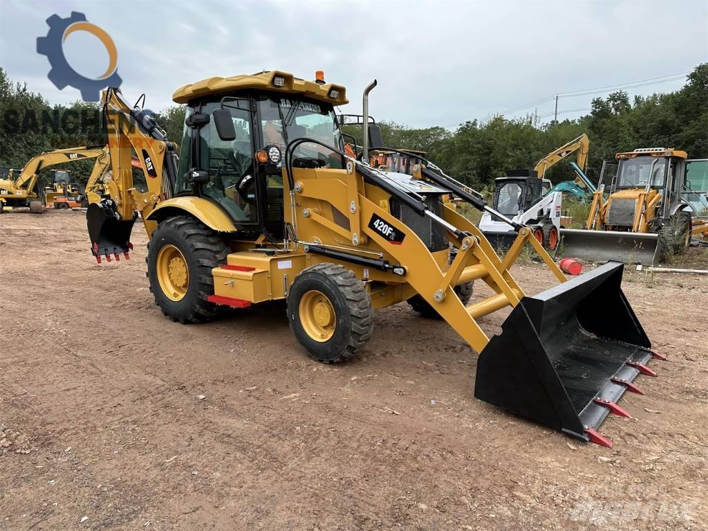 CAT 420 F Ekskavatoriniai krautuvai