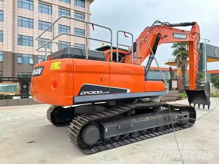 Doosan DX300LC-9C Vikšriniai ekskavatoriai