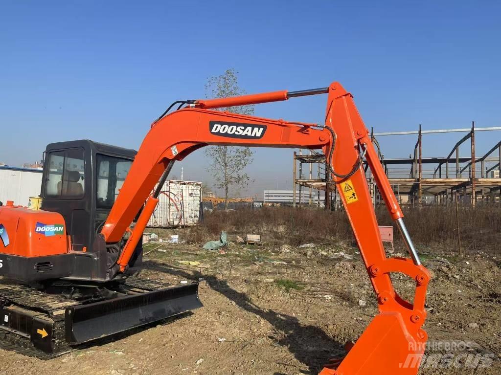 Doosan DH 55 Mini ekskavatoriai < 7 t
