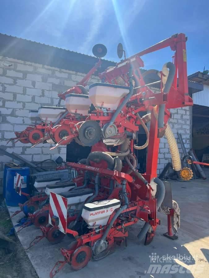 Kuhn Planter 3 Tiksli sėjimo technika