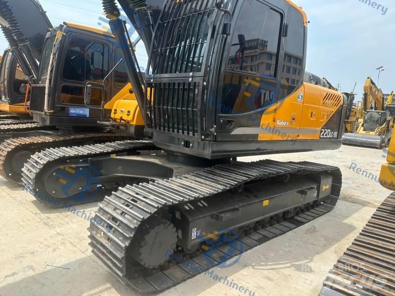 Hyundai R220LC-9S Vikšriniai ekskavatoriai