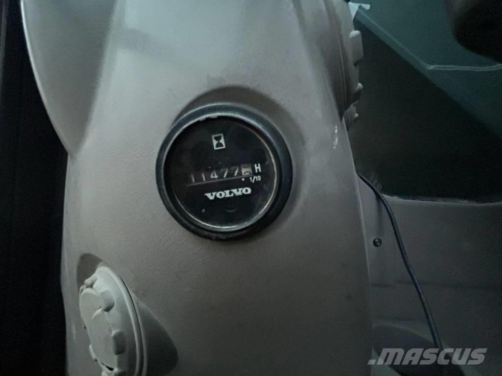 Volvo ECR 235 Vikšriniai ekskavatoriai