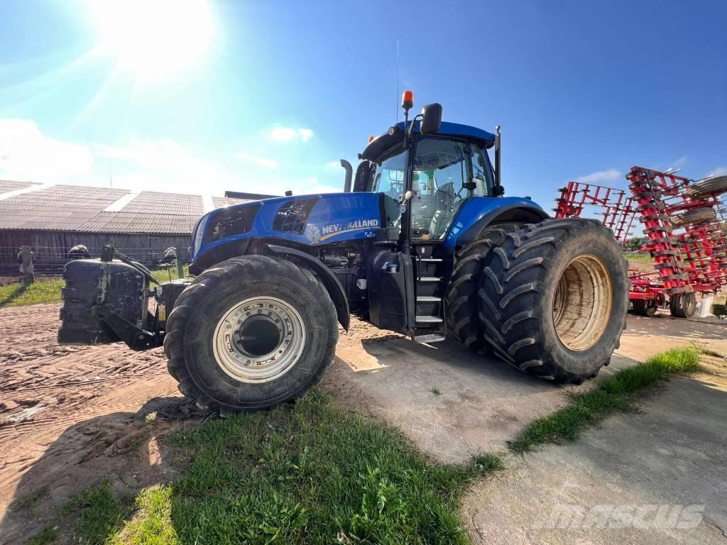 New Holland T8.360 Traktoriai