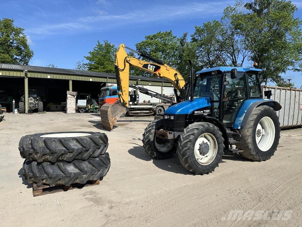 New Holland TS 90 Traktoriai
