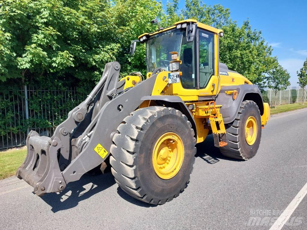 Volvo L120H Naudoti ratiniai krautuvai