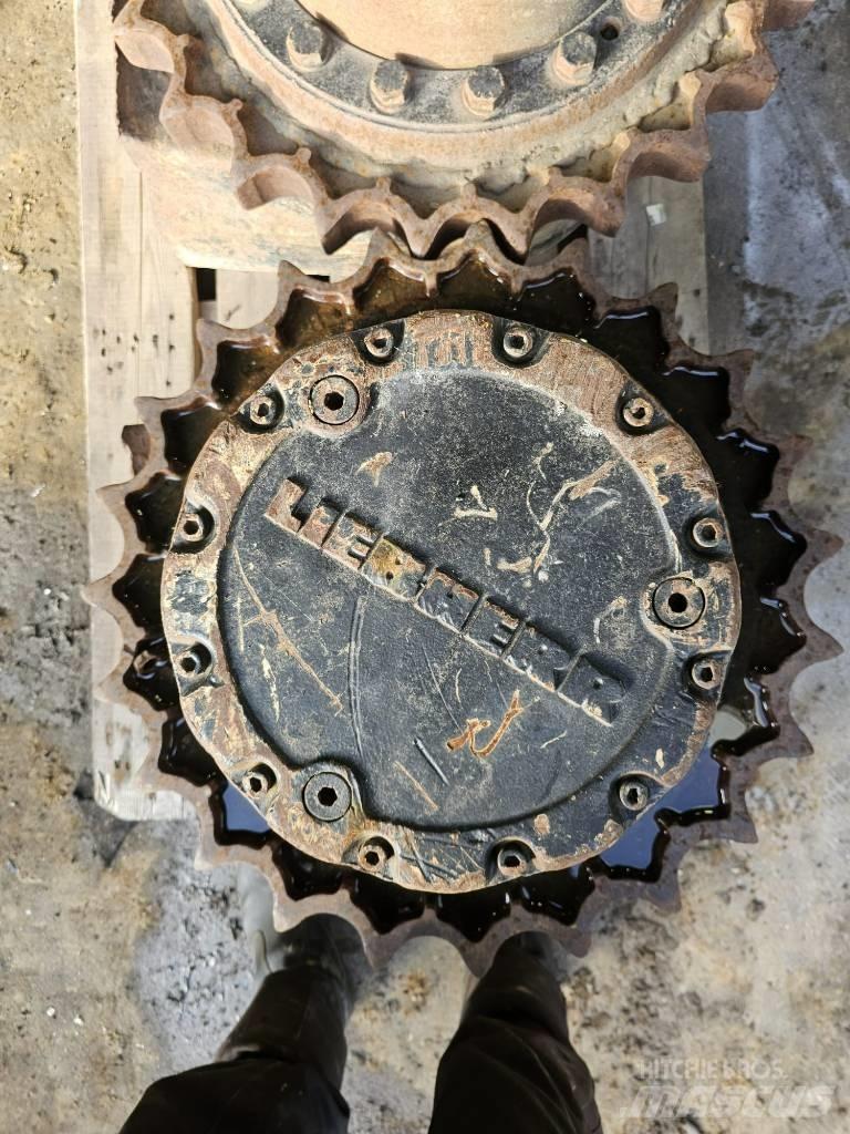 Liebherr 904 Hidraulikos įrenginiai