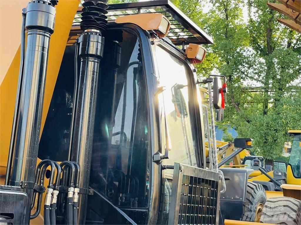 CAT 320d2l Vikšriniai ekskavatoriai