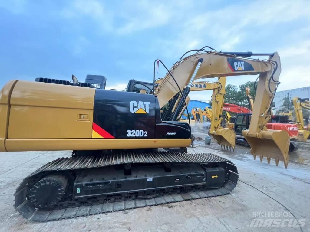 CAT 320 D Vikšriniai ekskavatoriai