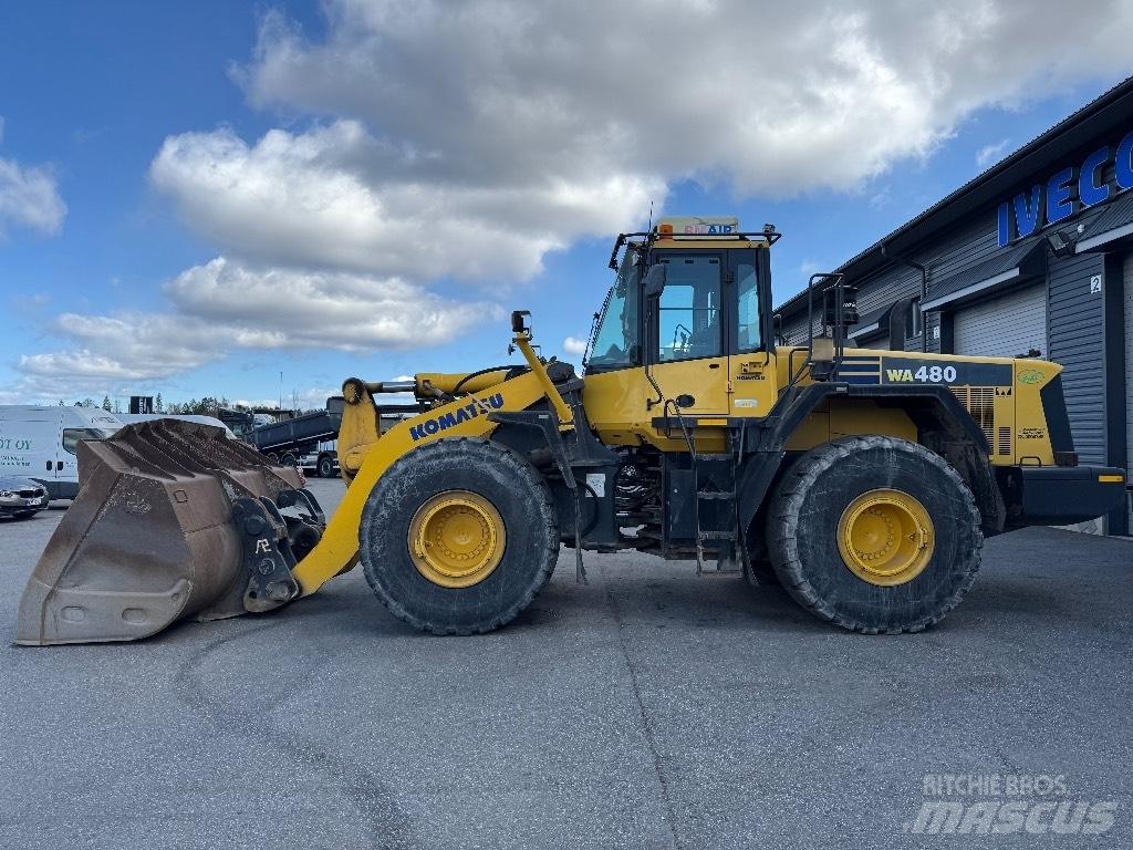 Komatsu WA 480 Naudoti ratiniai krautuvai