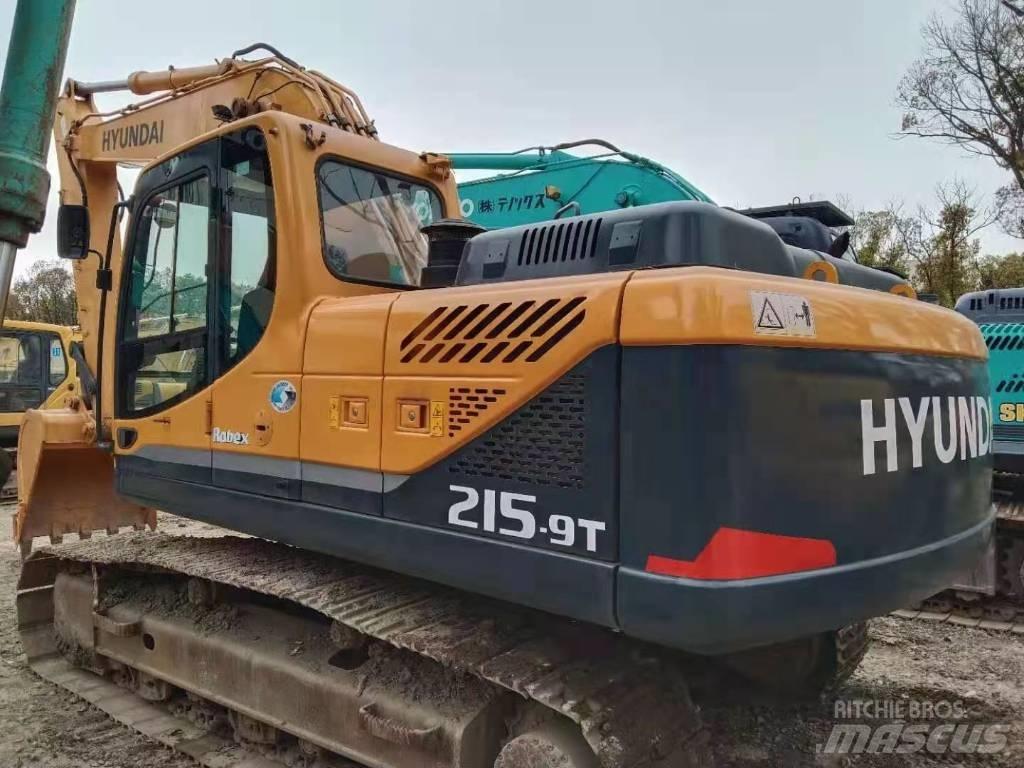 Hyundai R215-9T Ratiniai ekskavatoriai