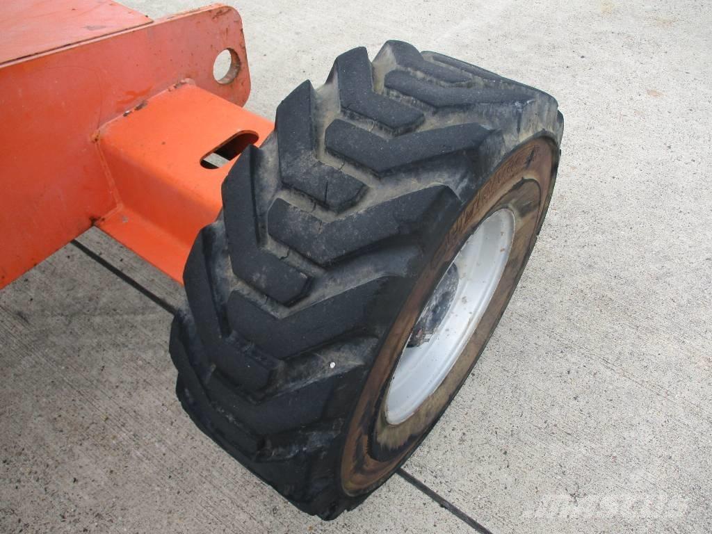 JLG 460SJ (867) Teleskopiniai keltuvai