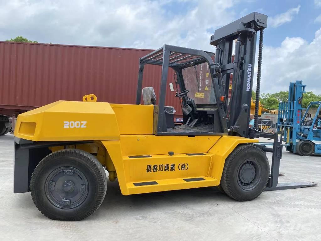 Komatsu FD 160 Dyzeliniai krautuvai