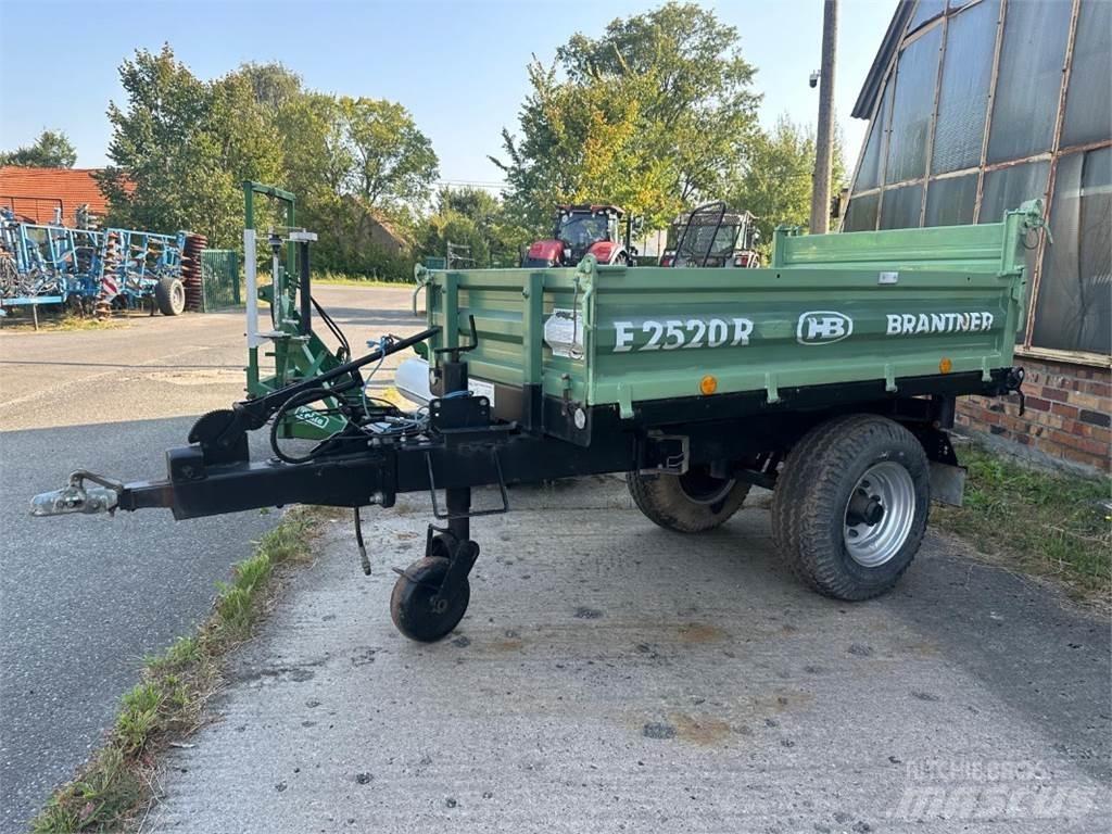 Brantner E 2520 Ryšulių priekabos