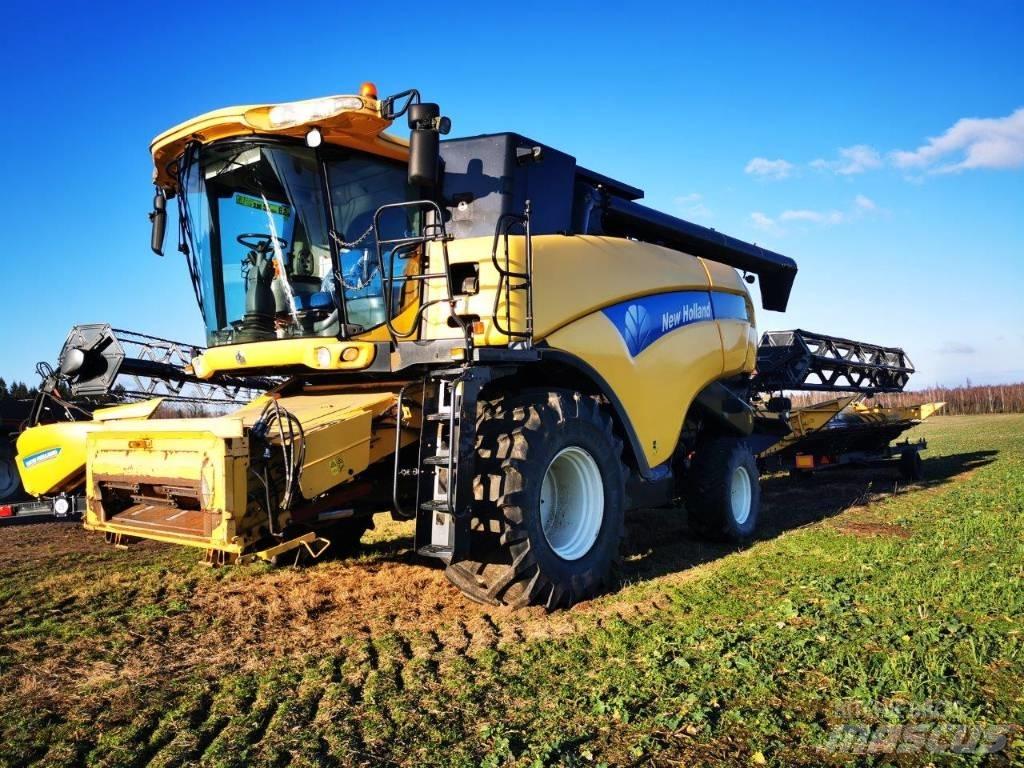 New Holland CX 8080 Derliaus nuėmimo kombainai