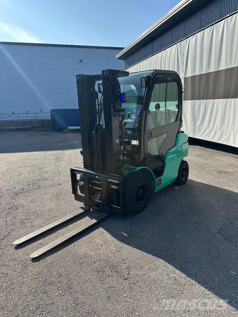 Mitsubishi FD 25 N Dyzeliniai krautuvai