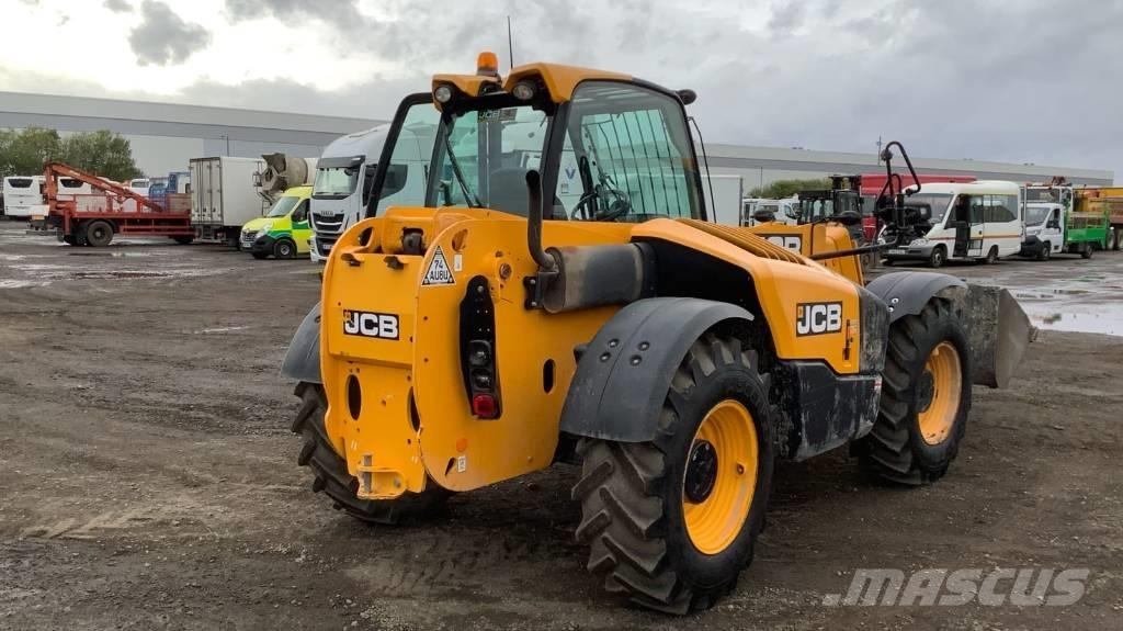 JCB 531-70 Teleskopiniai krautuvai